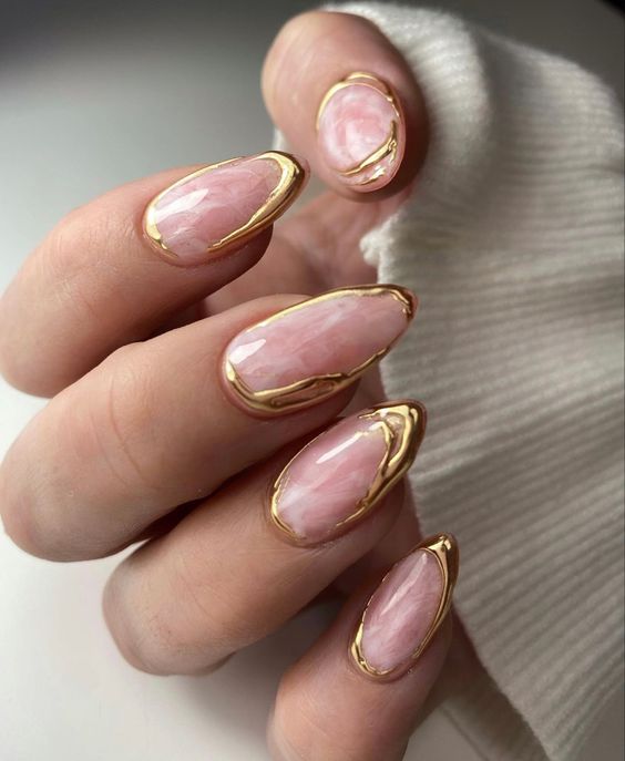 Fall Wedding Nails 21 Ideas: The Perfect Almond Shape