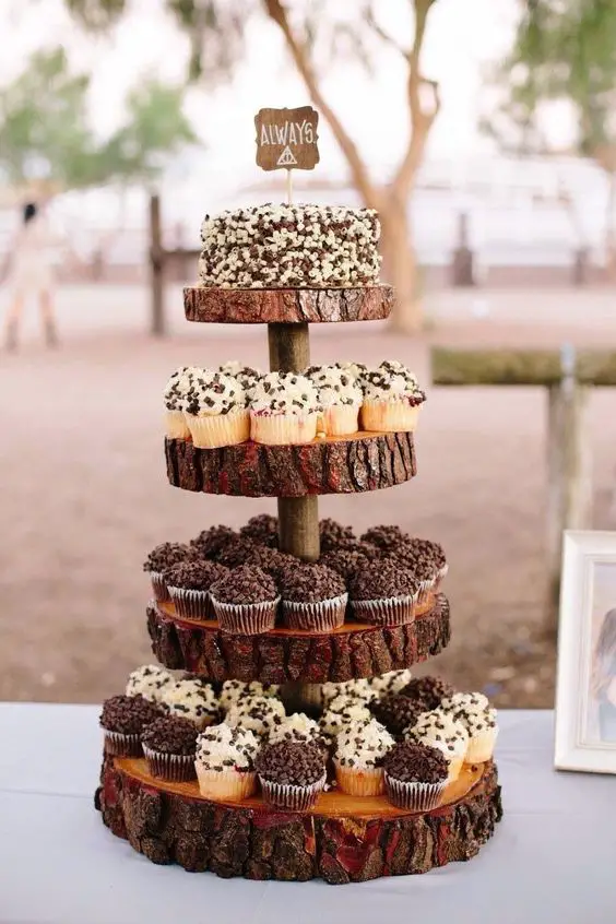 Fall Wedding Cupcakes: Delightful 20 Ideas for Your Autumn Celebration