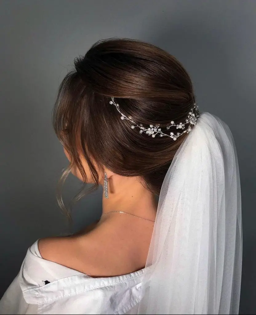 October Wedding Hairstyles: Elegant and Trendy 22 Ideas for Your Special Day