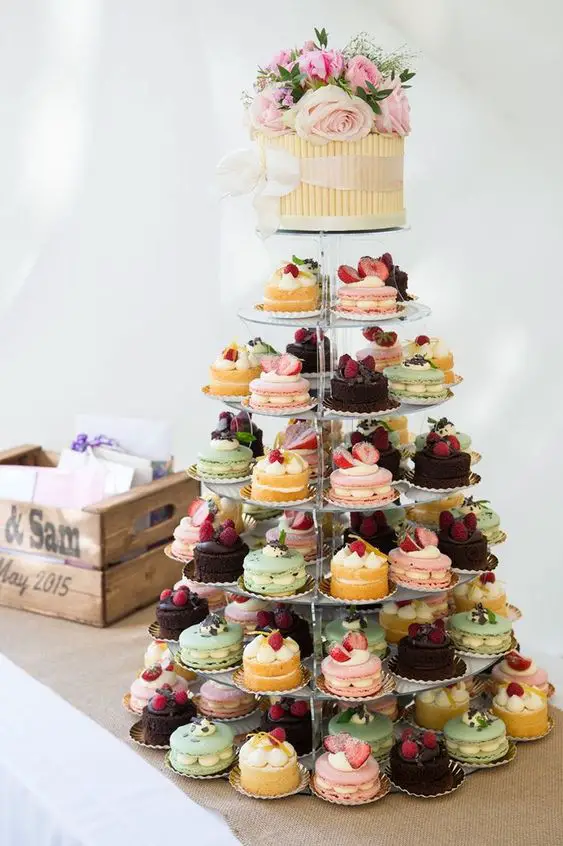 Fall Wedding Cupcakes: Delightful 20 Ideas for Your Autumn Celebration