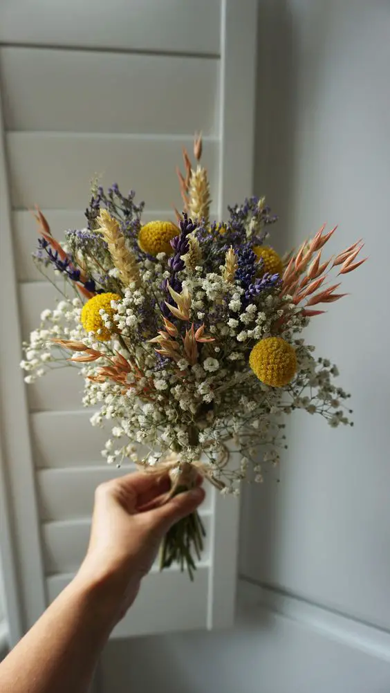 Wedding Fall Flowers Bouquet 24 Ideas: Captivating Autumnal Blooms for Brides