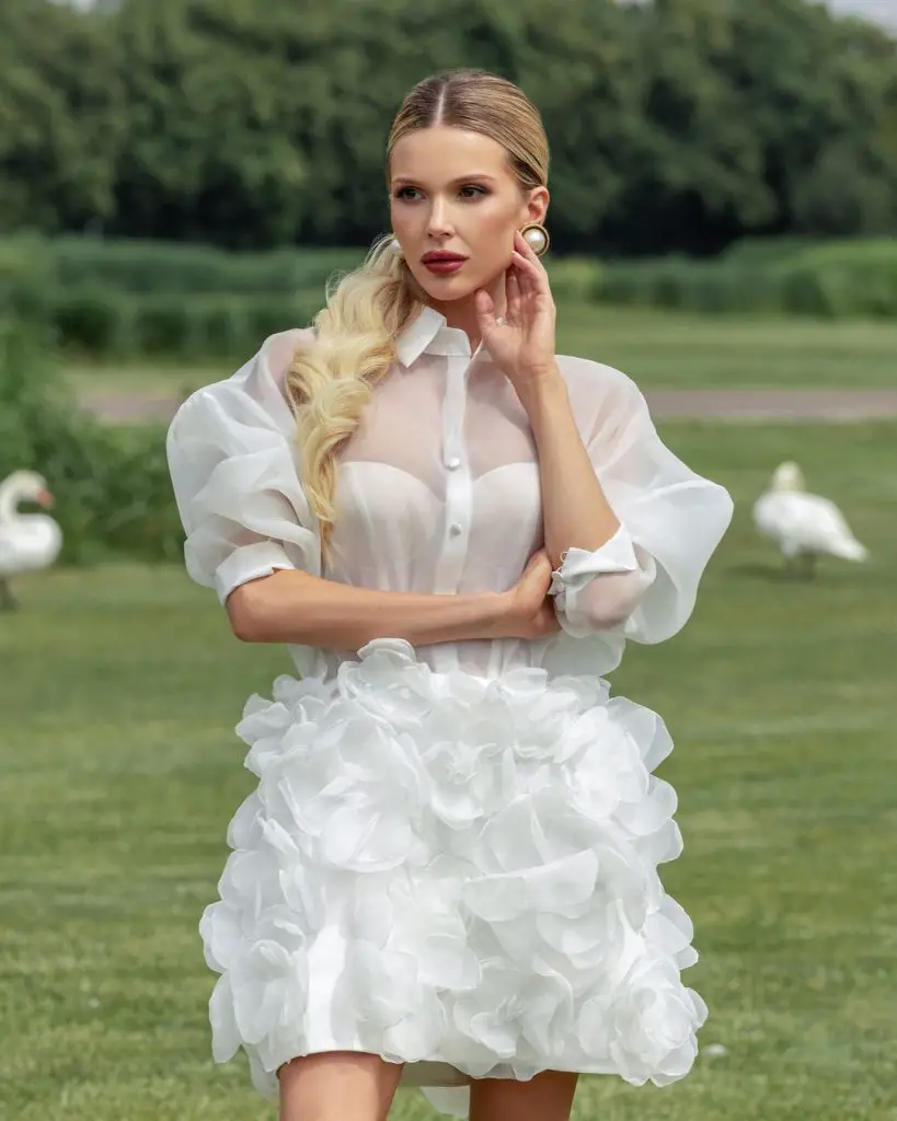 The Allure of Short Wedding Dresses for Fall 23 Ideas