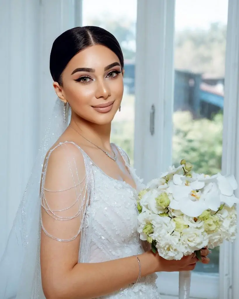 Fall Wedding Makeup 26 Ideas: Captivating Looks for the Autumn Bride