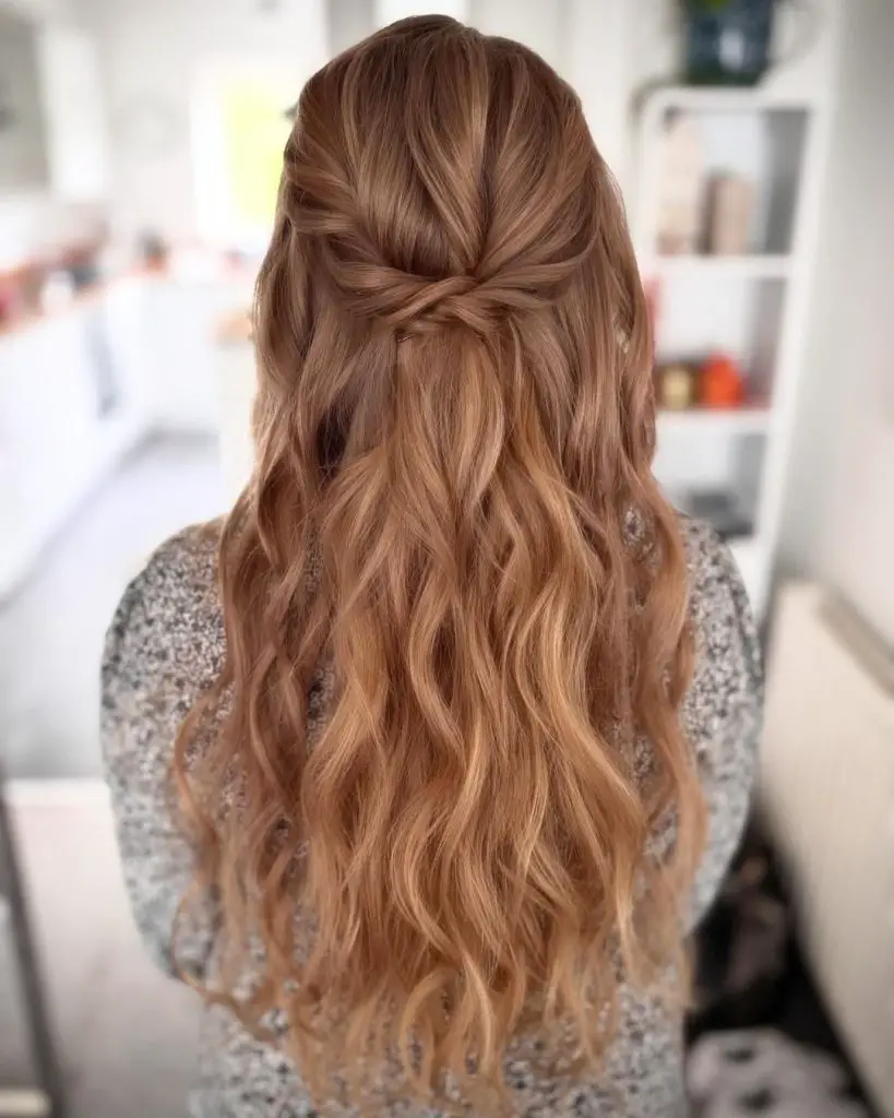 Fall Wedding Hairstyles for Guests: Simple and Elegant 25 Ideas