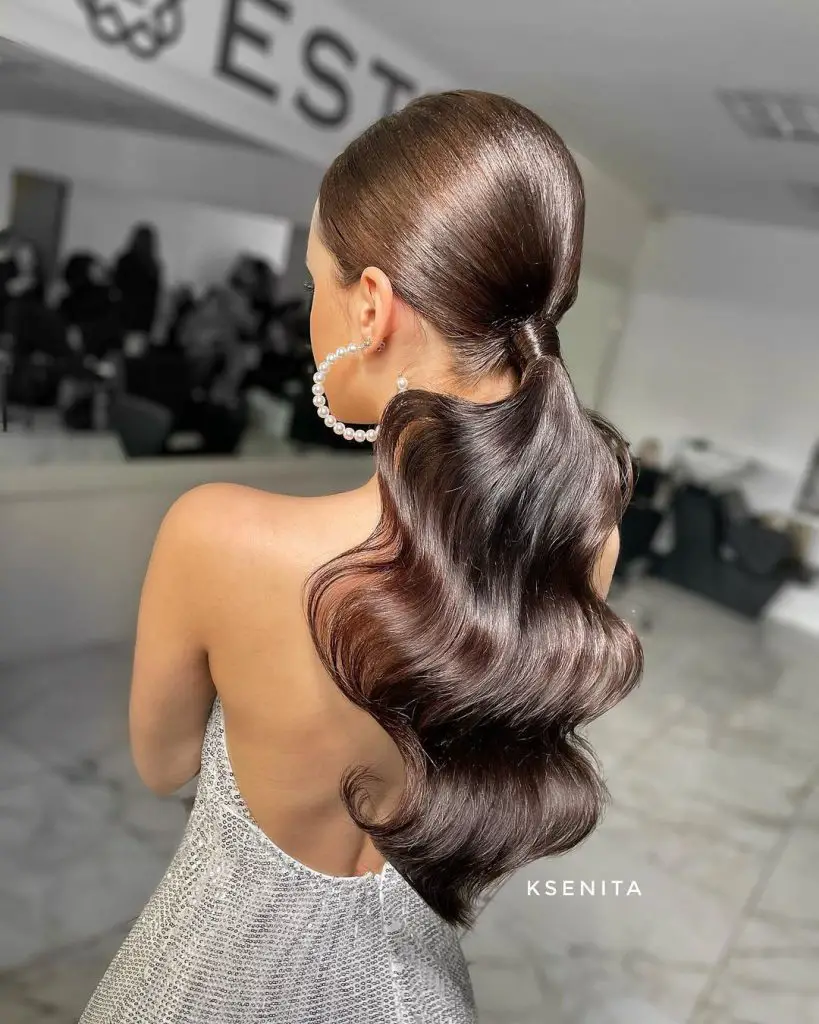 October Wedding Hairstyles: Elegant and Trendy 22 Ideas for Your Special Day