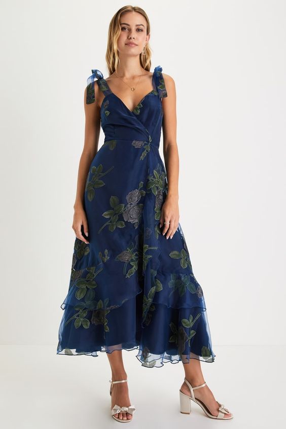 Autumn Wedding Guest Dress 22 Ideas: Blue Elegance