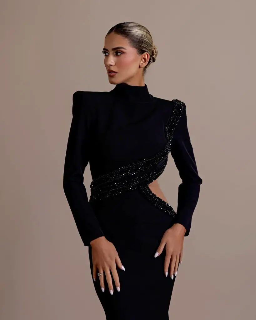 Elegant September Wedding Guest Dresses in Black for Every Occasion 26 Ideas