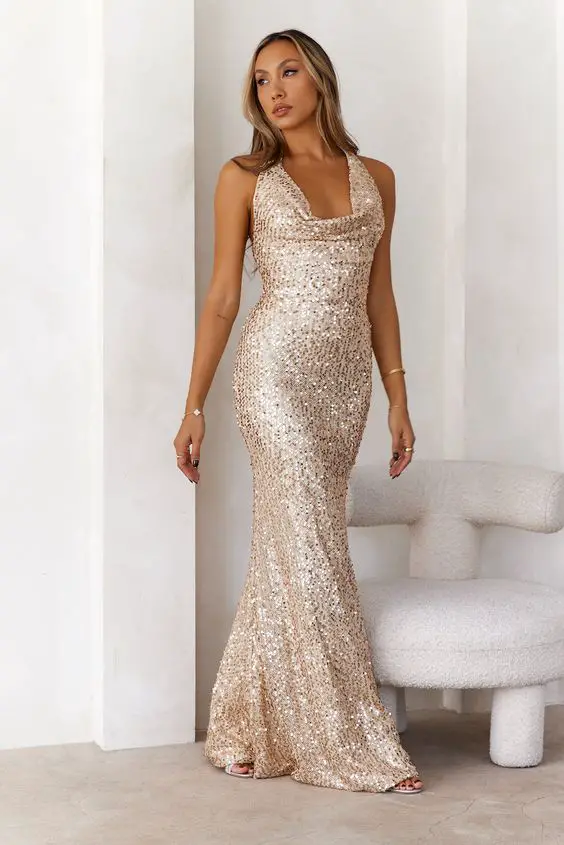 Glamorous Gold Dresses for Autumn Wedding Guests 23 Ideas