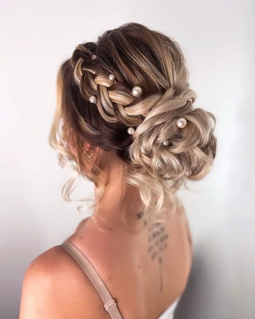 Autumn Wedding Hairstyles 21 Ideas: The Ultimate Guide to Stunning Bridal Looks