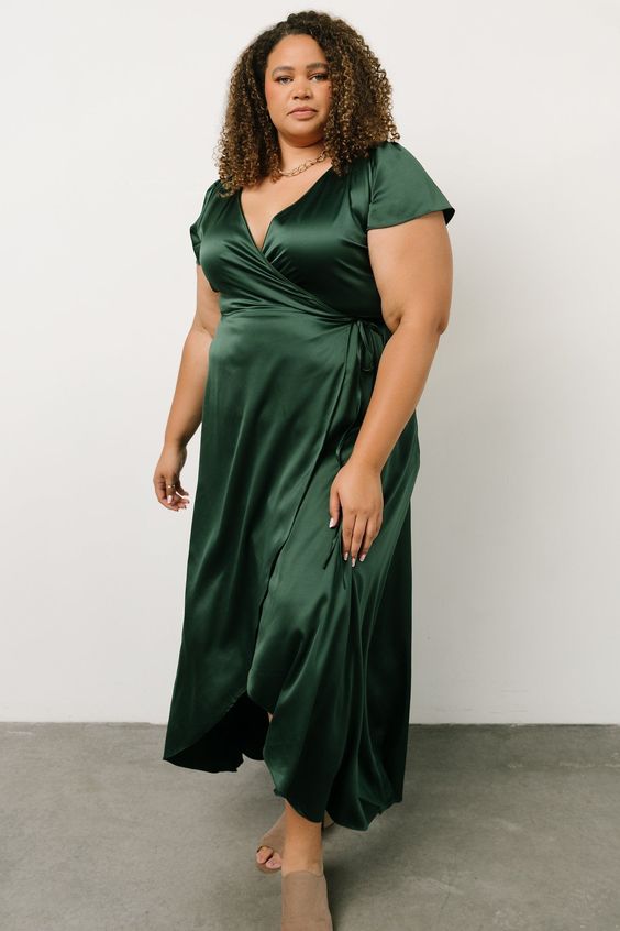 Stunning Fall Wedding Guest Dresses in Plus Size for Every Occasion 23 Ideas