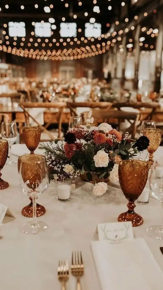 Wedding Autumn Decoration 25 Ideas: Transforming Your Big Day with Rustic Elegance