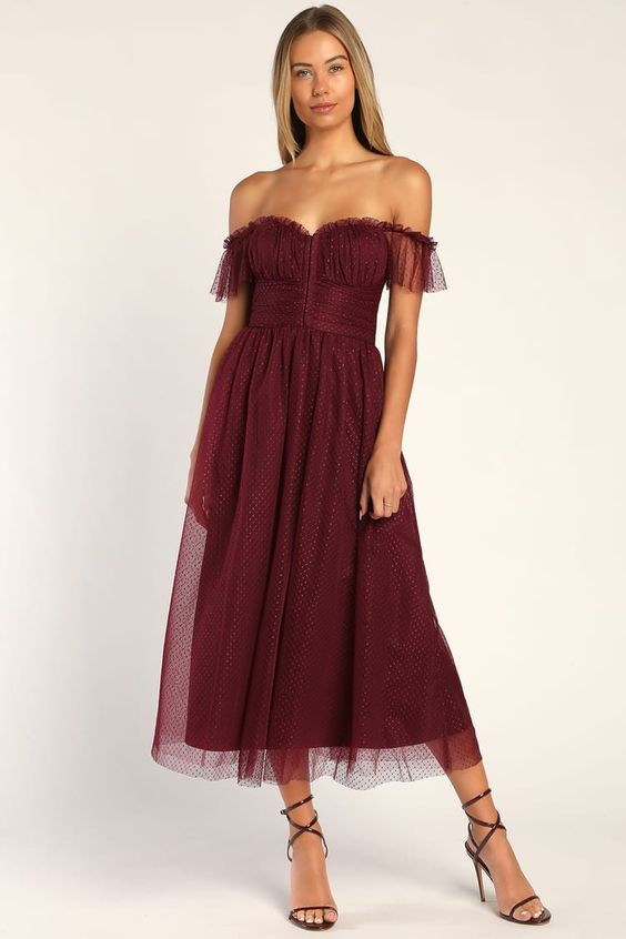 Fall Wedding Guest Dress in Burgundy 23 Ideas: A Timeless Statement