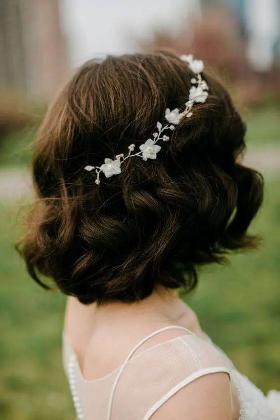 Wedding Hairstyles for September 2024 23 Ideas: Stunning Styles to Shine on Your Big Day