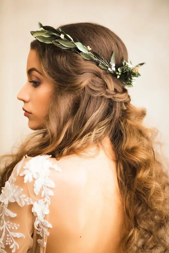 Autumn Wedding Hair Wreath 24 Ideas: The Perfect Accessory for a Fall Bride