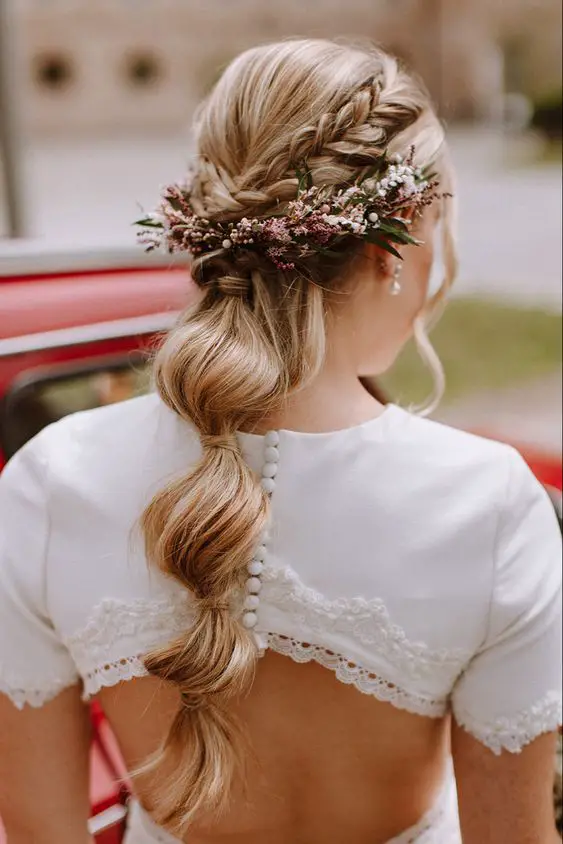 Wedding Autumn Hairstyles 25 Ideas: A Detailed Guide for the 2024 Bride and Her Bridesmaids