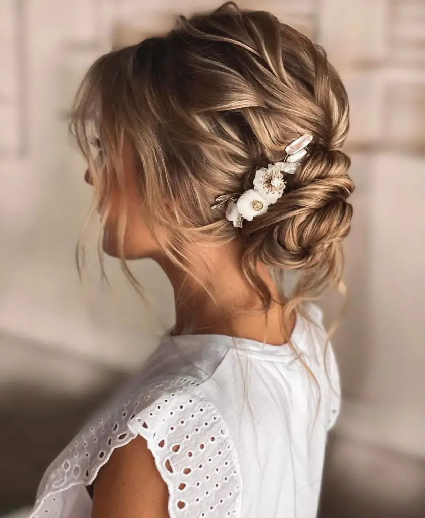 September Wedding Hairstyles 23 Ideas: Elegant and Timeless Looks for Your Special Day