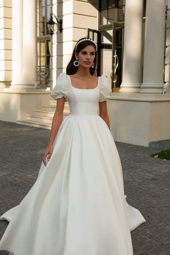 Best Wedding Dresses for October 2024 23 Ideas: Trendy Styles for Your Fall Ceremony