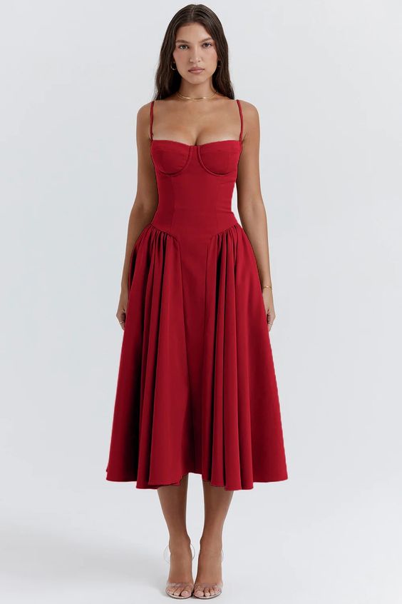 Red Dress Wedding Guest Autumn: Stunning Outfit 23 Ideas for Fall Weddings