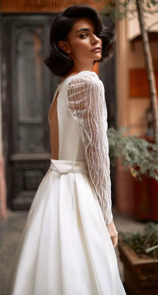 The Dreamy Guide to Autumn Wedding Dresses 24 Ideas