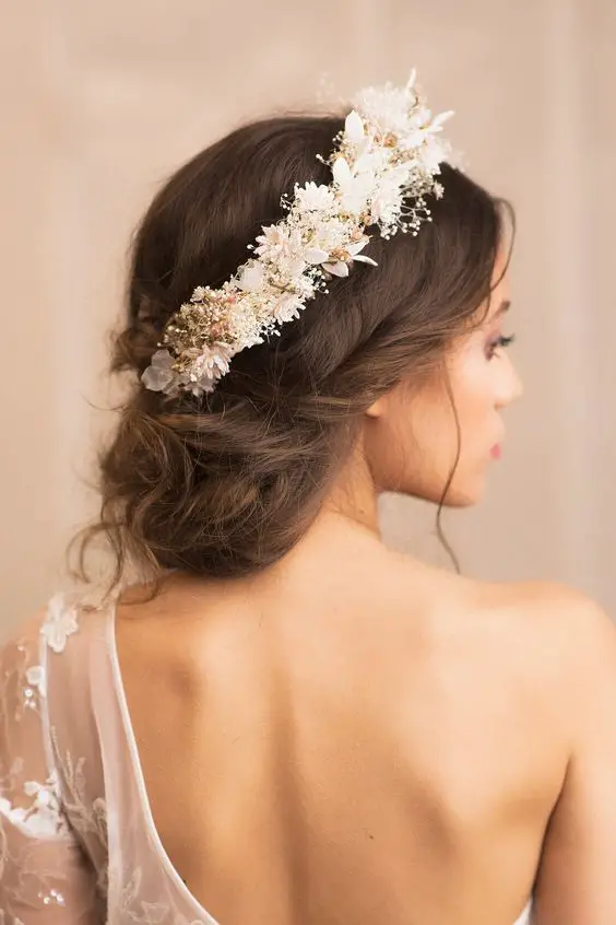 Autumn Wedding Hair Wreath 24 Ideas: The Perfect Accessory for a Fall Bride