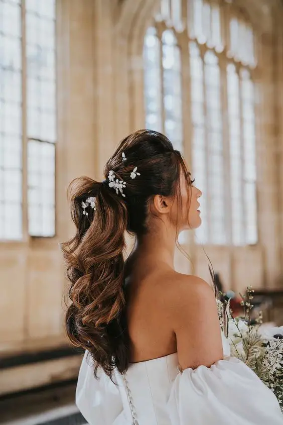 Wedding Autumn Hairstyles 25 Ideas: A Detailed Guide for the 2024 Bride and Her Bridesmaids