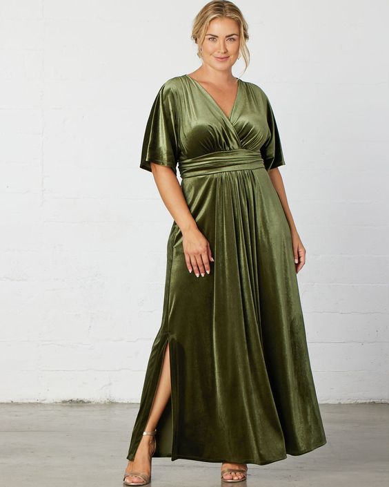 Stunning Fall Wedding Guest Dresses in Plus Size for Every Occasion 23 Ideas