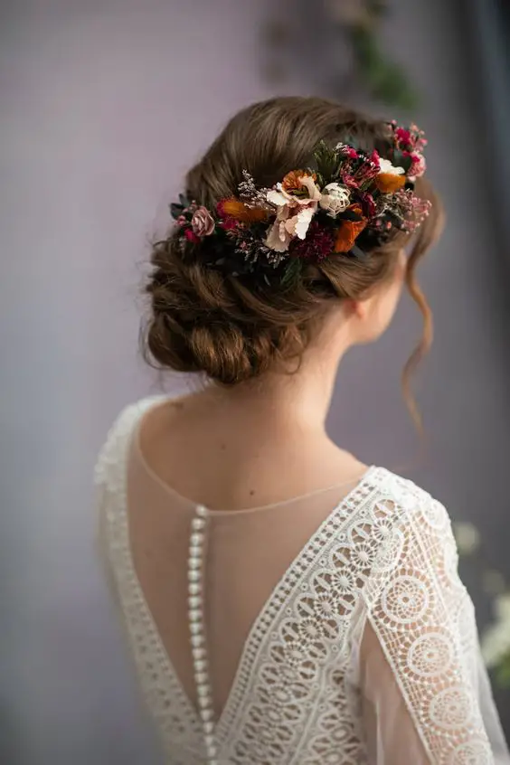 Wedding Autumn Hairstyles 25 Ideas: A Detailed Guide for the 2024 Bride and Her Bridesmaids