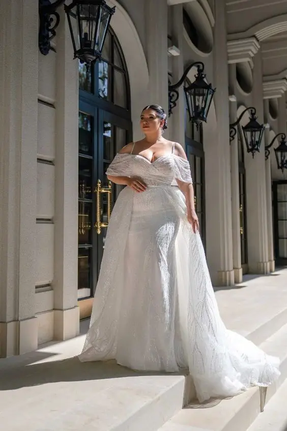 Autumn Wedding Dress Plus Size 25 Ideas: Stunning Styles for the Season