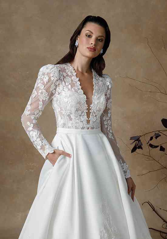 Elegant Simplicity: Autumn Wedding Dresses for a Timeless Look 25 Ideas