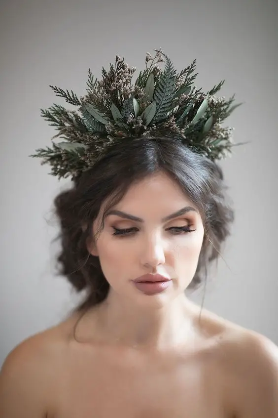 Autumn Wedding Hair Wreath 24 Ideas: The Perfect Accessory for a Fall Bride